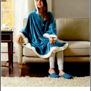 Soft blanket! A Perfect Christmas gift!!